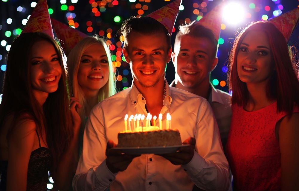 Hosting a Birthday Dinner in Brampton? Read This First