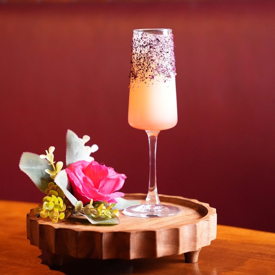 Craft cocktails at a late-night Indian bar in Brampton